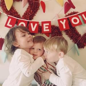 Meet your Posher, Katelund